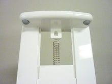 Cargar imagen en el visor de la galería, ASVEL REA Paper Box Holder(with Magnet) 2458 White
