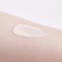 将图片加载到图库查看器，Chifure Makeup Base Milk UV Cosmetic Foundation 30ml SPF34 PA+++ Transclucent Finish Controls Excess Sebum
